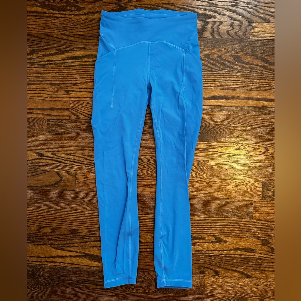 Lululemon Luxtreme Tight 25” Sky Blue Size 6